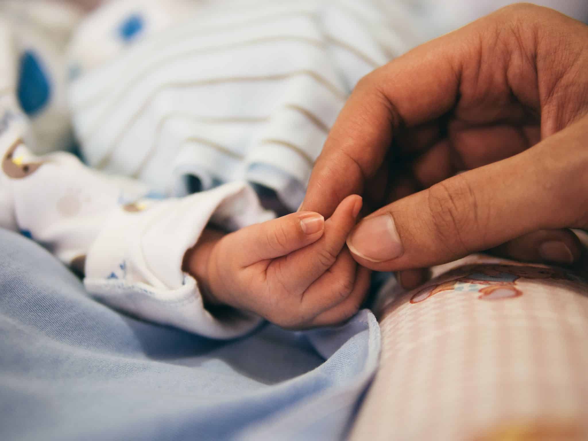 What to expect in the delivery room for dads