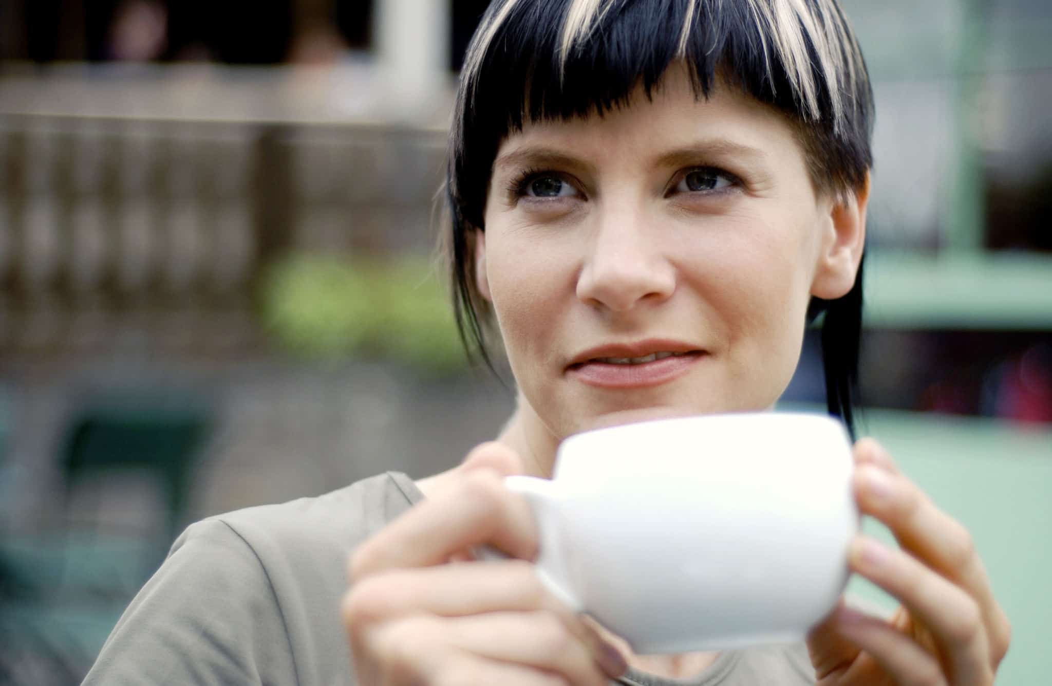 Moms Ultimate Guide:  Foods To Avoid while Breastfeeding