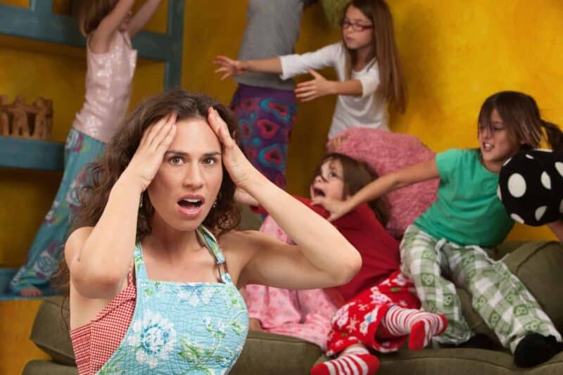 10 TOP TIPS ON HOW TO BE A MORE PATIENT MOM.