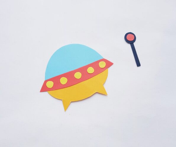 Free Papercraft Spaceship Printable - Mama of Five