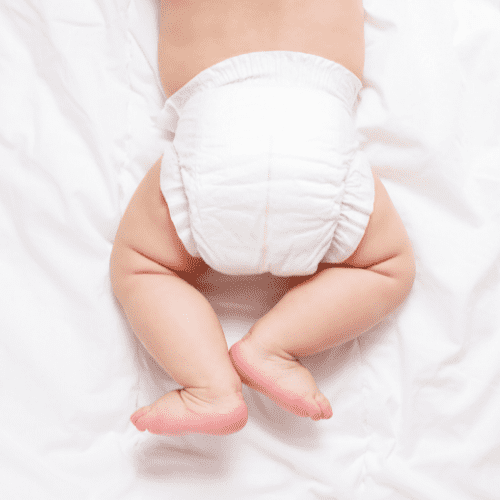 Jeg er stolt skæg Globus Why do your Baby's Farts Stink So Bad? - Mama of Five