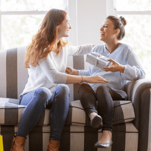 10 Great Gifts for a Pregnant Friend