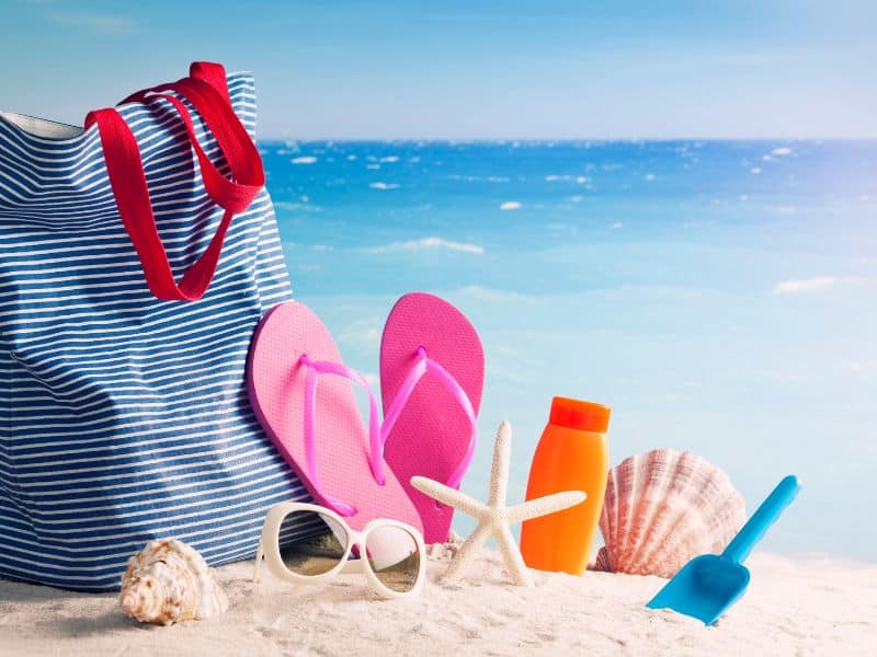 Best Beach Bags for Moms and Kids
