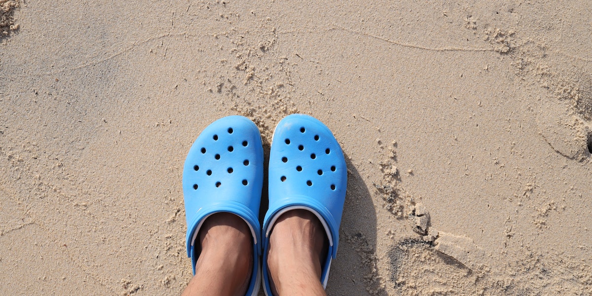 Step-by-Step Guide: How to Clean Crocs and Keep Them Looking Like New