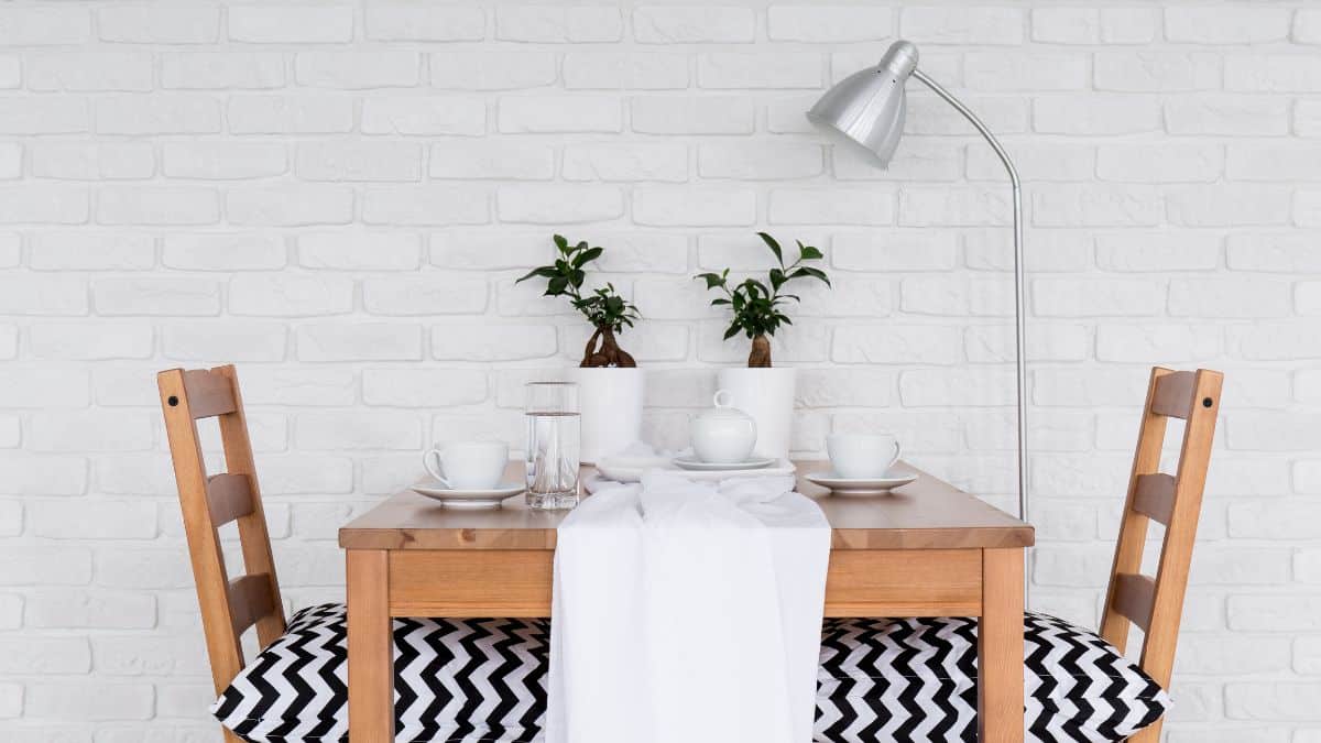 A Comprehensive Guide to Cleaning and Maintaining Wooden Dining Room Tables