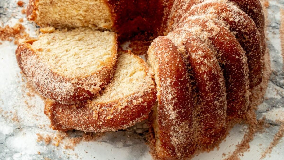 Apple Cider Donut Cake