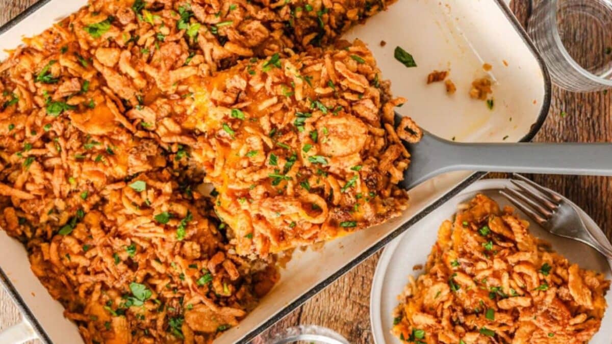 Cheesy Ground Beef and Rice Casserole