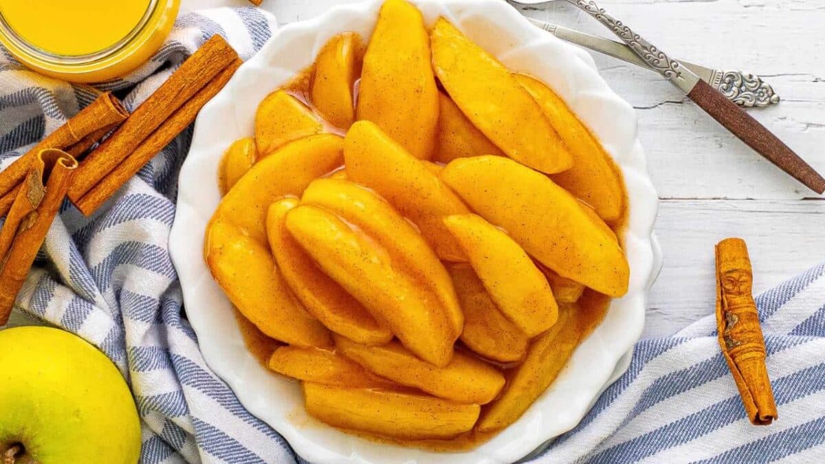 Copycat Cracker Barrel Fried Apples