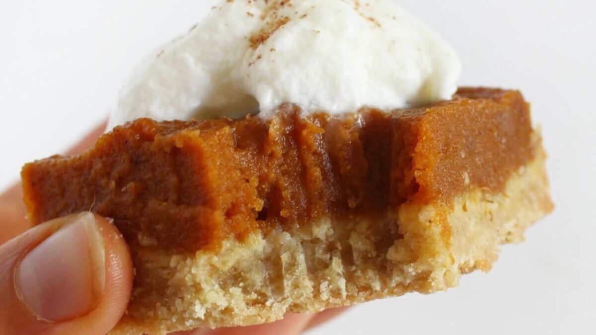 Gluten-Free Pumpkin Pie Bars