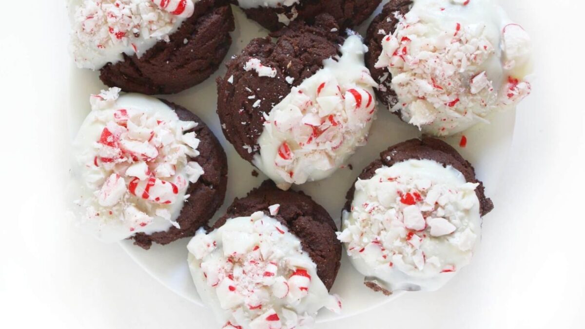 Peppermint Bark Cookies (Gluten-Free, Vegan)