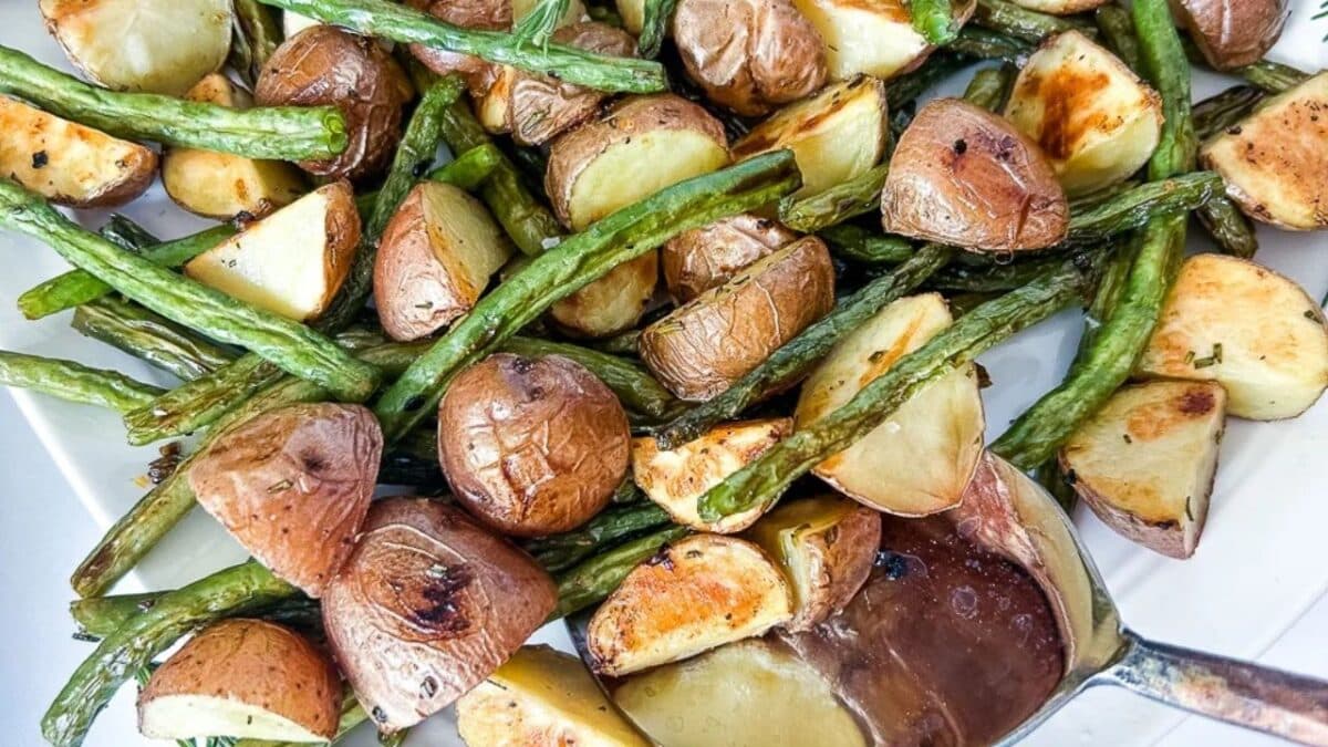 Roasted Green Beans and Potatoes