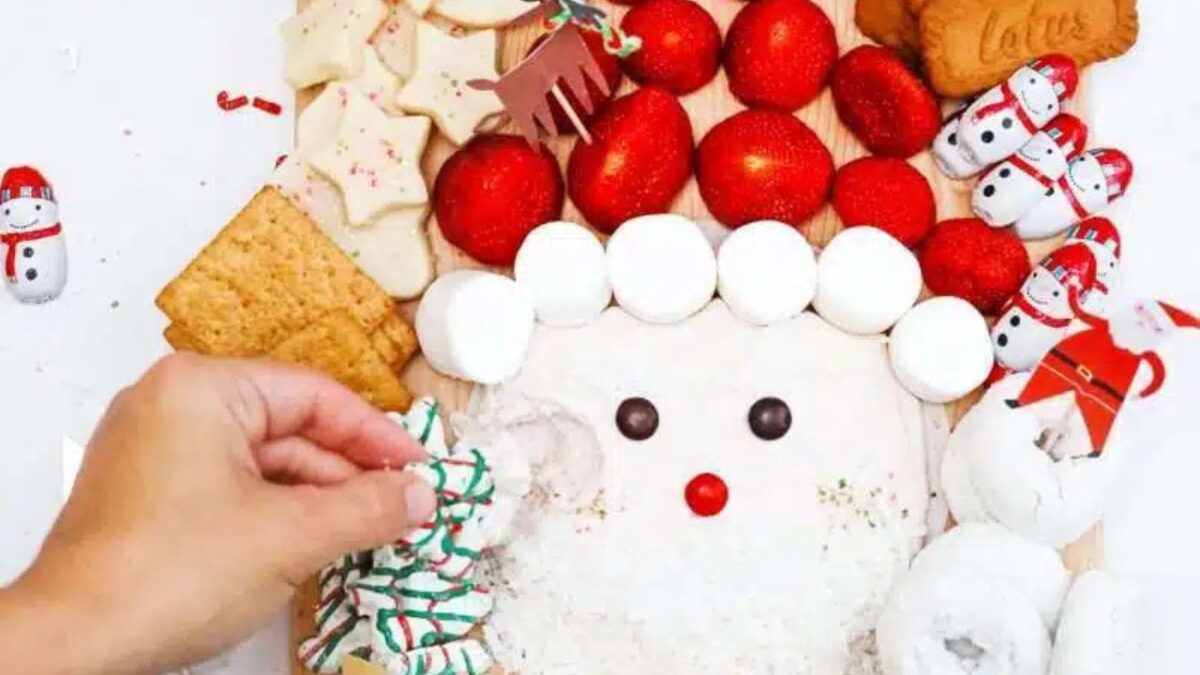 Santa Buttercream Frosting Board