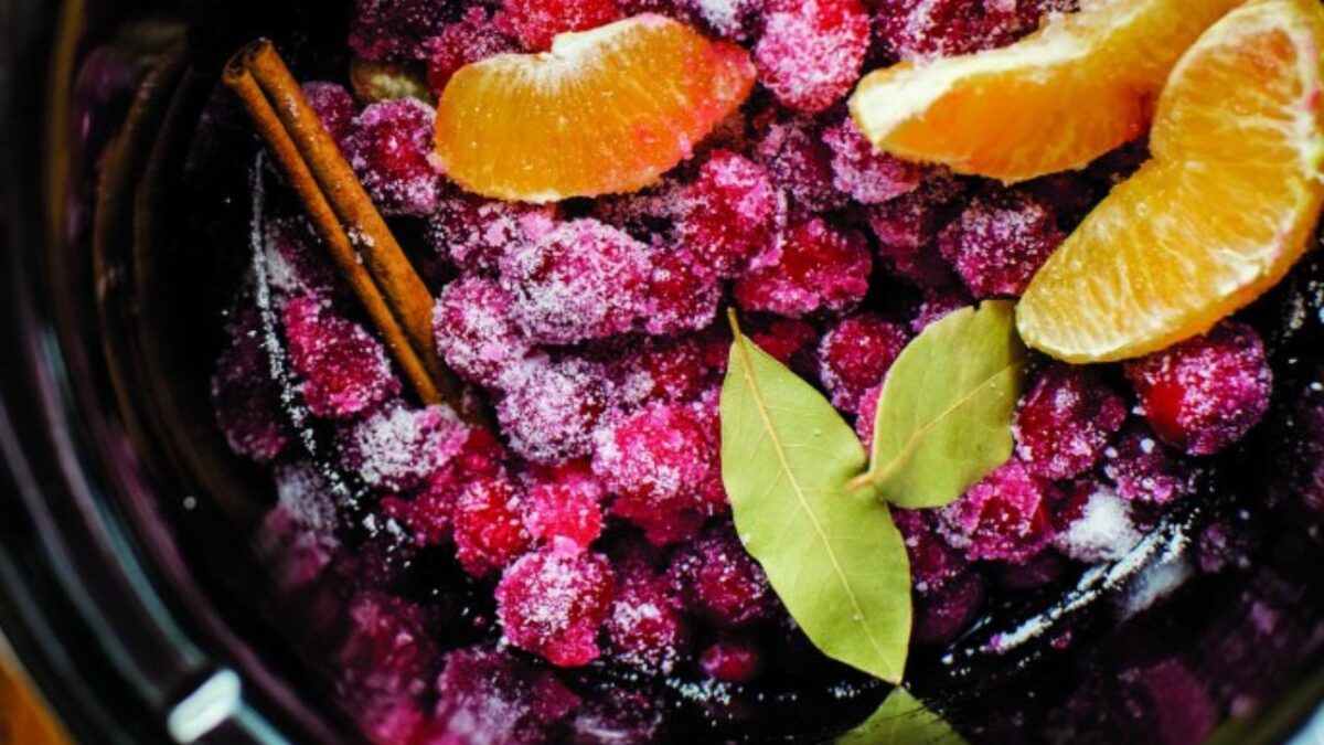 Slow Cooker Cranberry Sauce