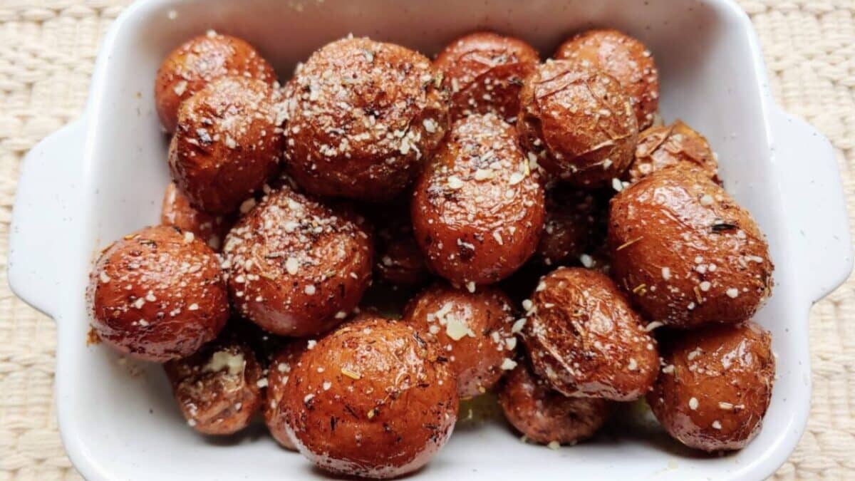 Slow Cooker Herbed Baby Potatoes