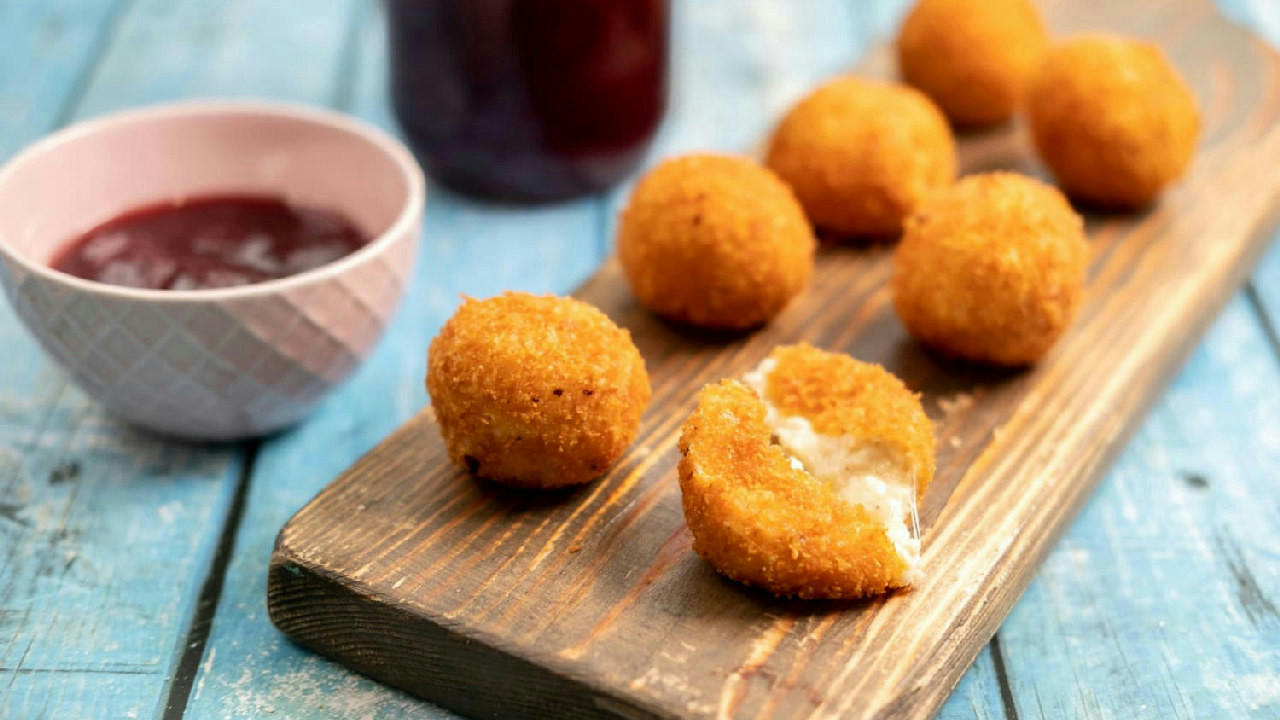 Fried Cheese Balls