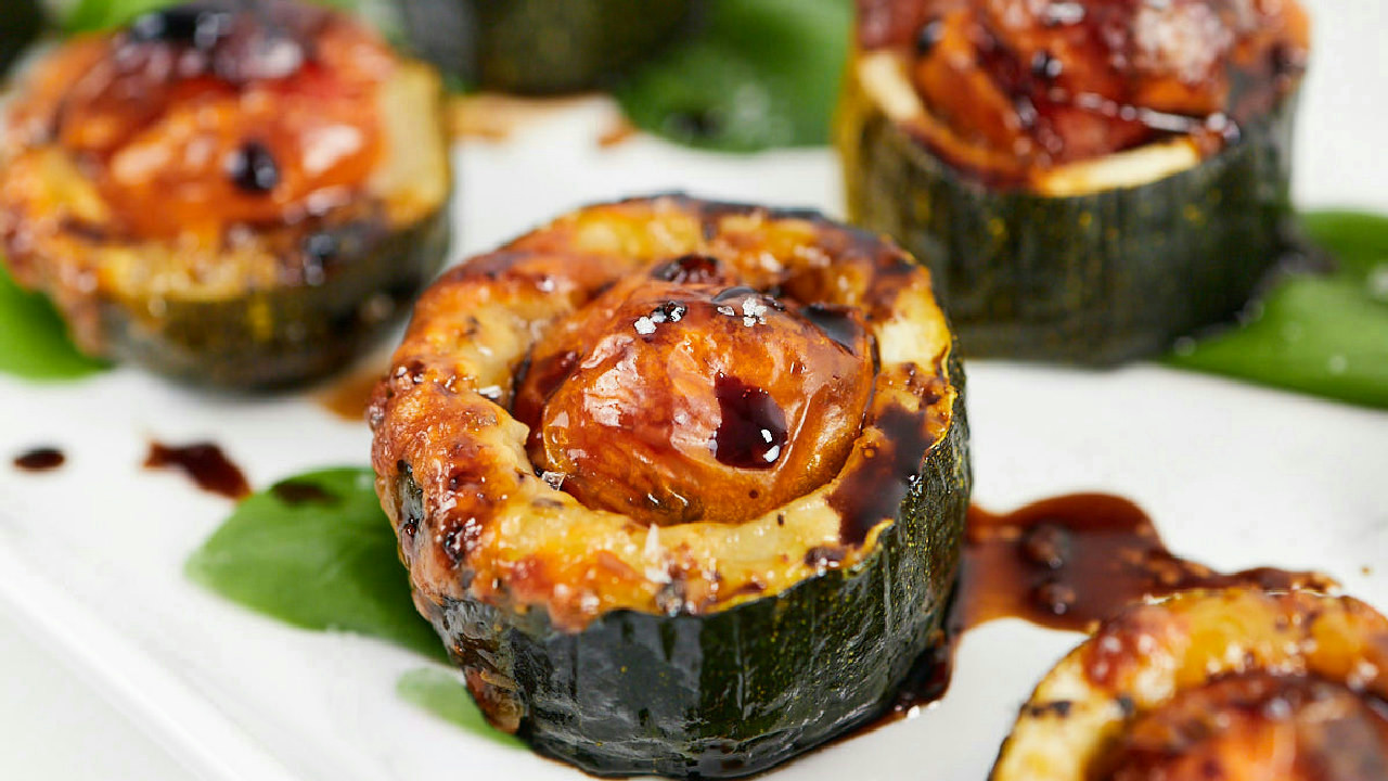 Caprese Zucchini Cups