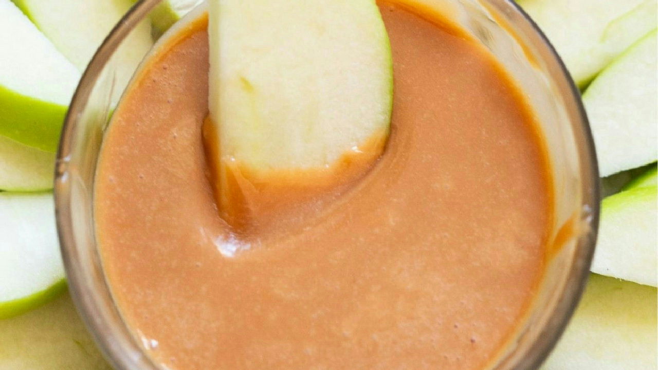 3 Ingredient Caramel Apple Dip 