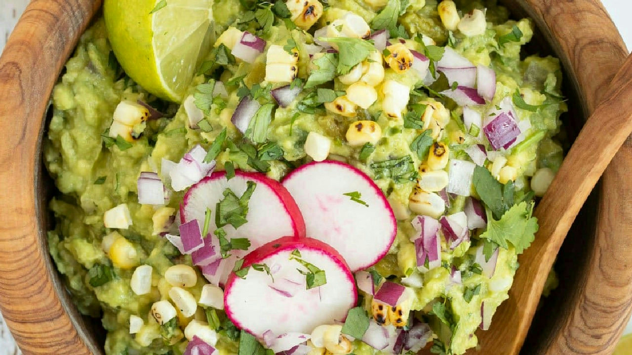 Roasted Hatch Chile Guacamole