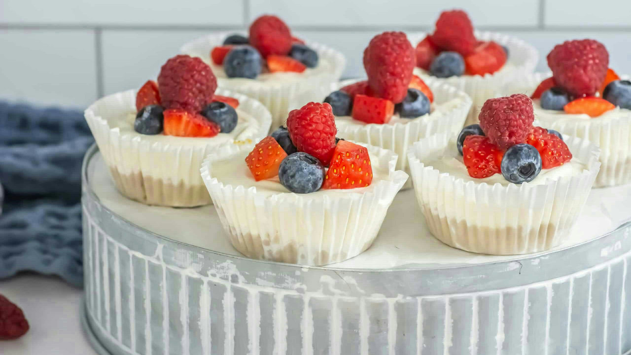 Mini Mixed Berry Cheesecakes Recipe