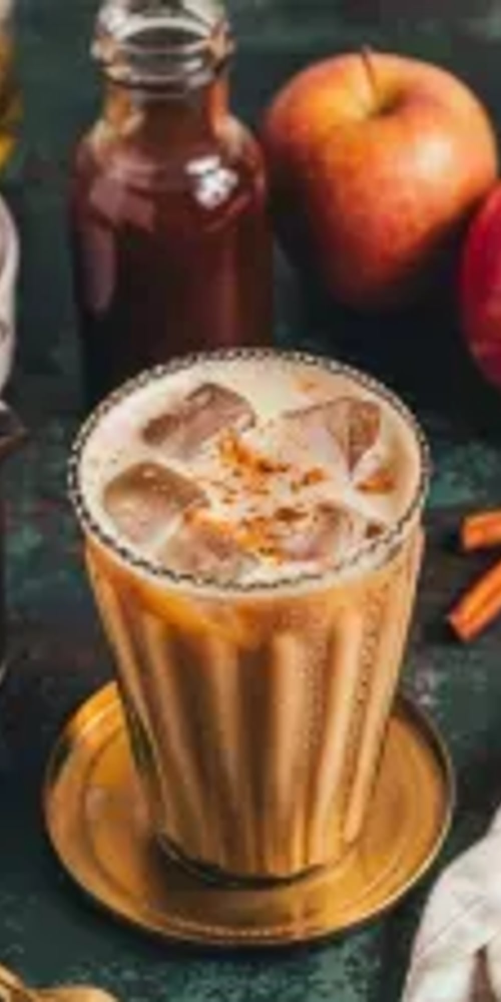 Apple Crisp Cold Brew Latte
