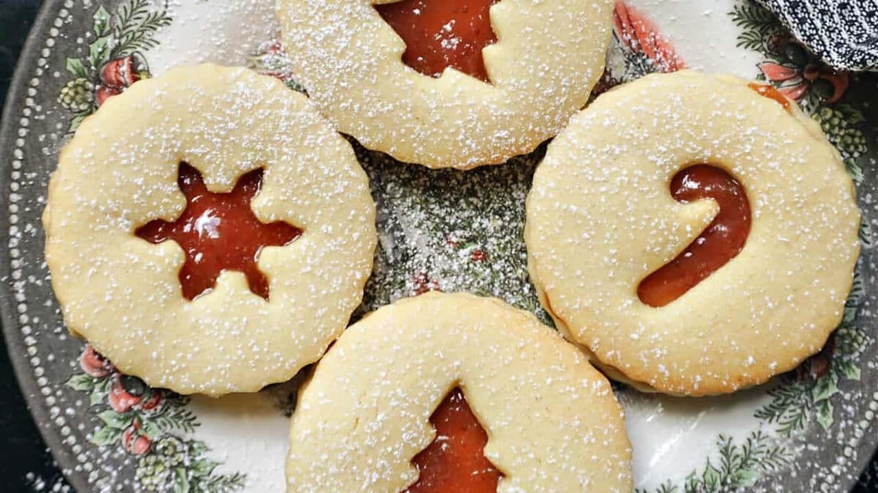 Christmas Linzer Cookies
