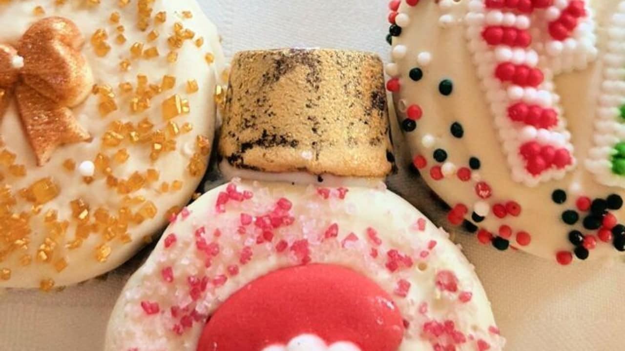 Christmas Ornament Oreo Cookies