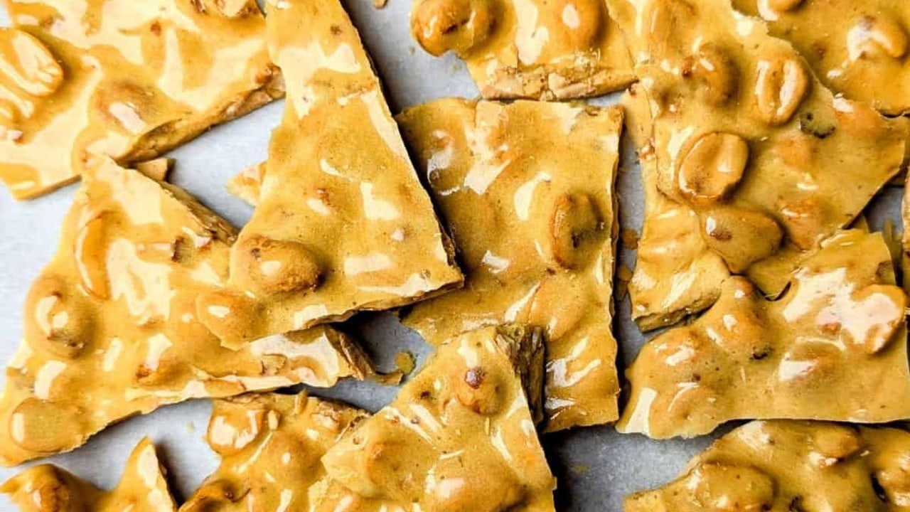 Classic Peanut Brittle