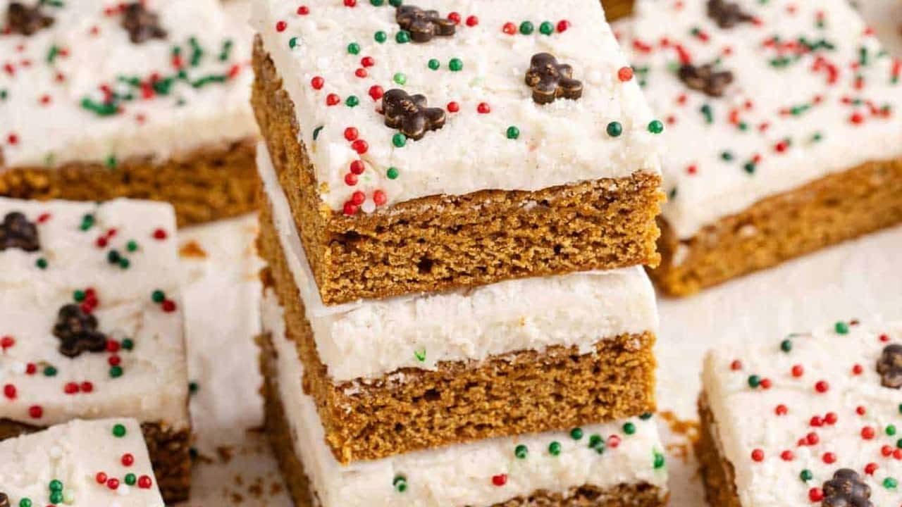 Gingerbread Cookie Bars