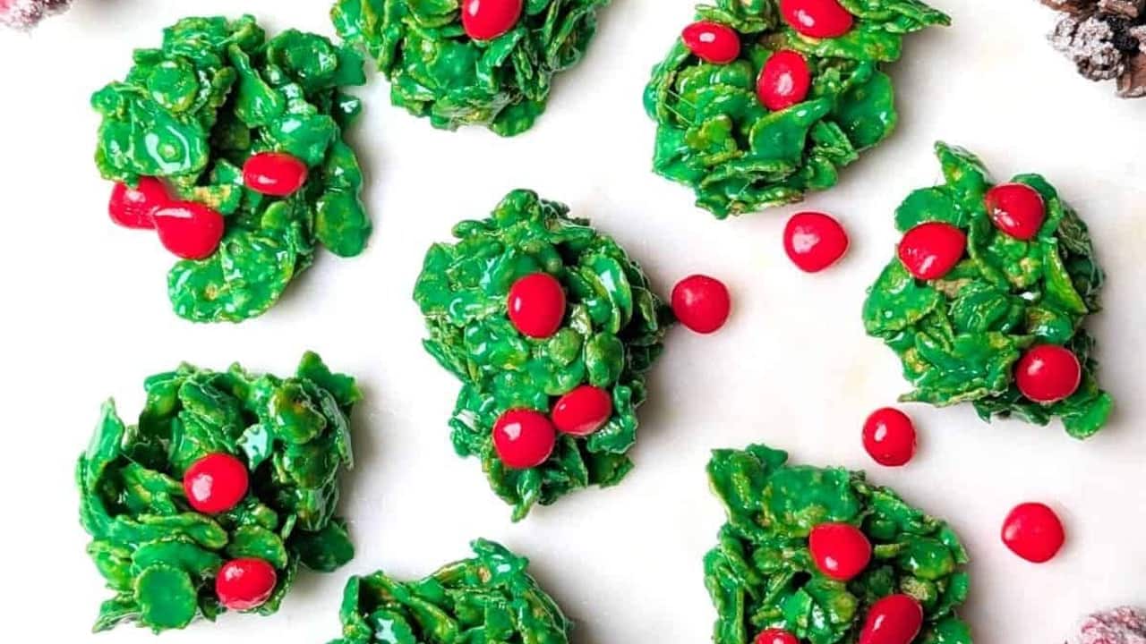Holly Cookies