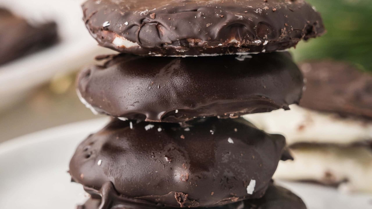 Homemade Copycat York Peppermint Patties