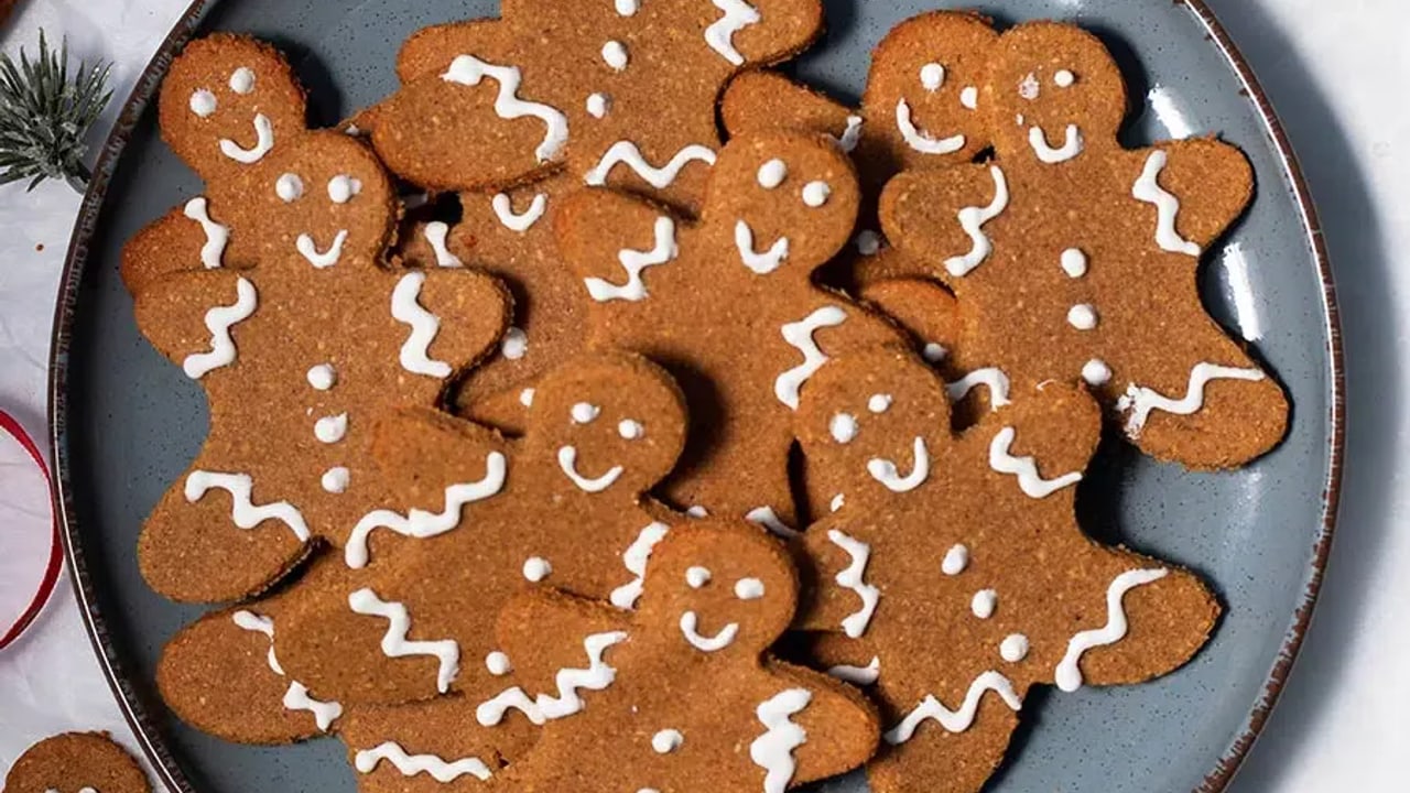 Keto Gingerbread Cookies