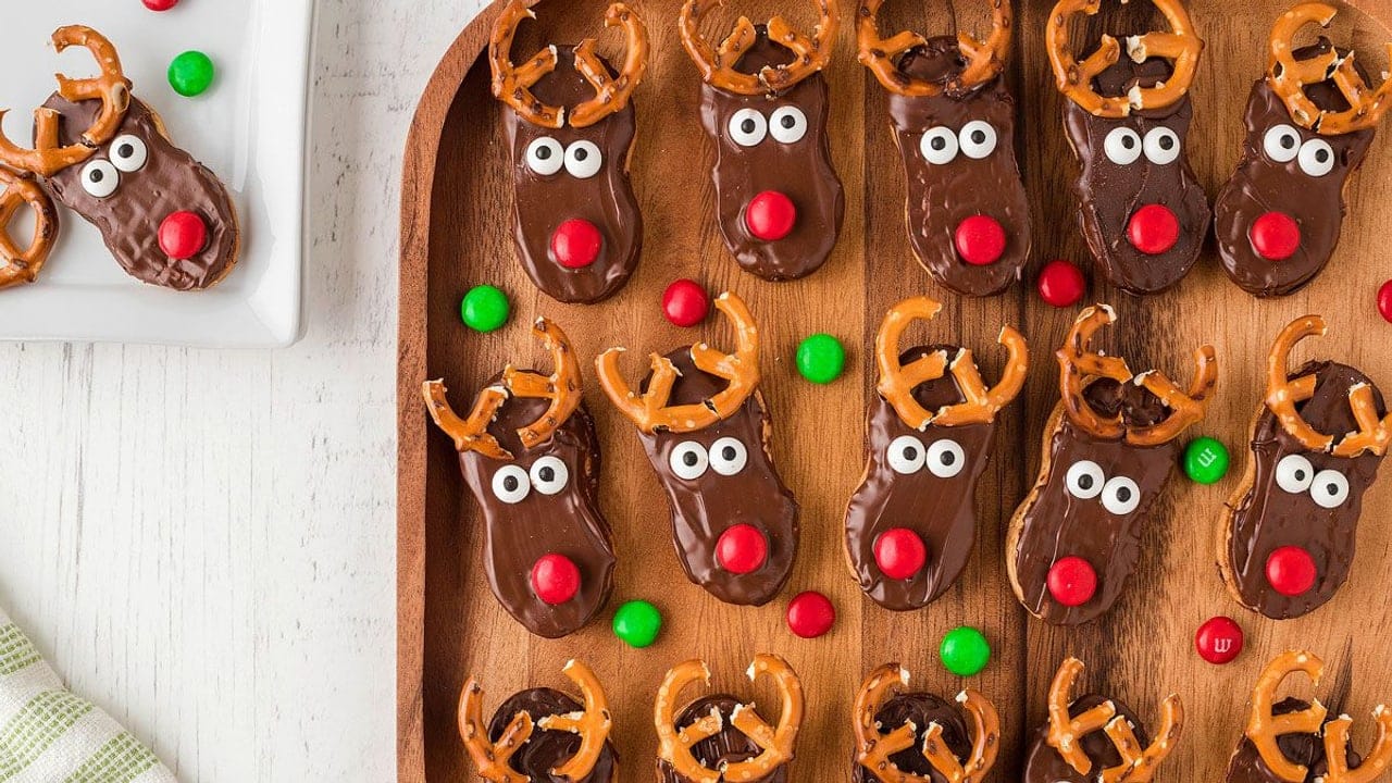 Nutter Butter Reindeer Cookies