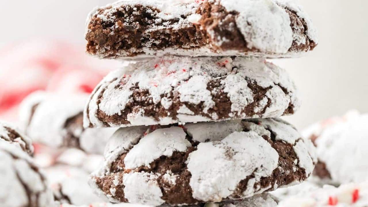Peppermint Chocolate Crinkle Cookies