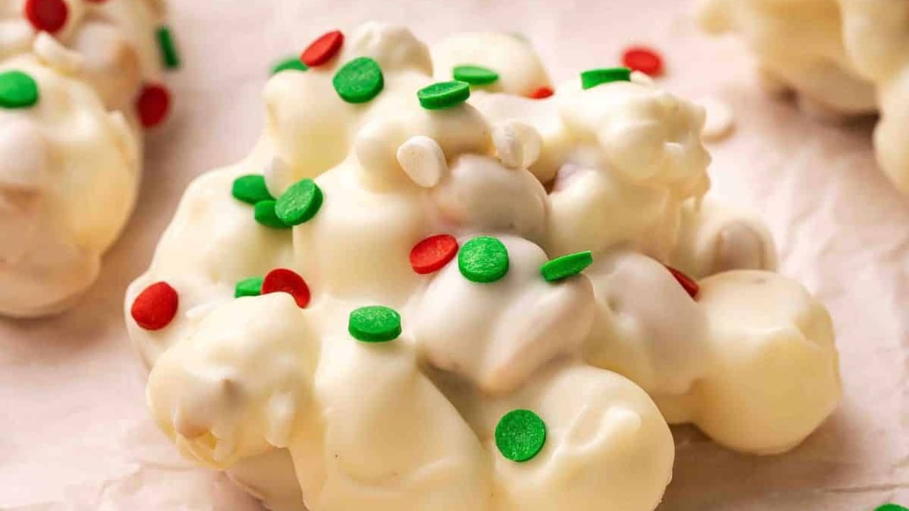 The Best Crockpot White Chocolate Christmas Candy (5 Ingredients)