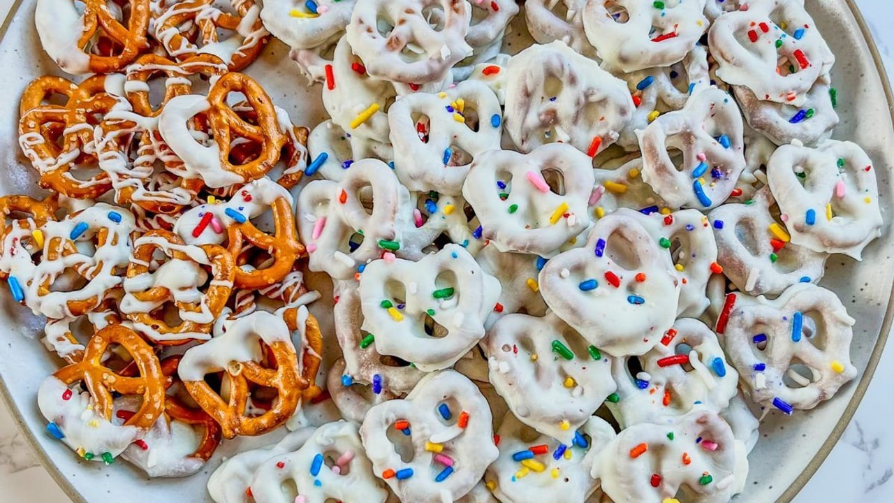 White Chocolate Covered Pretzels