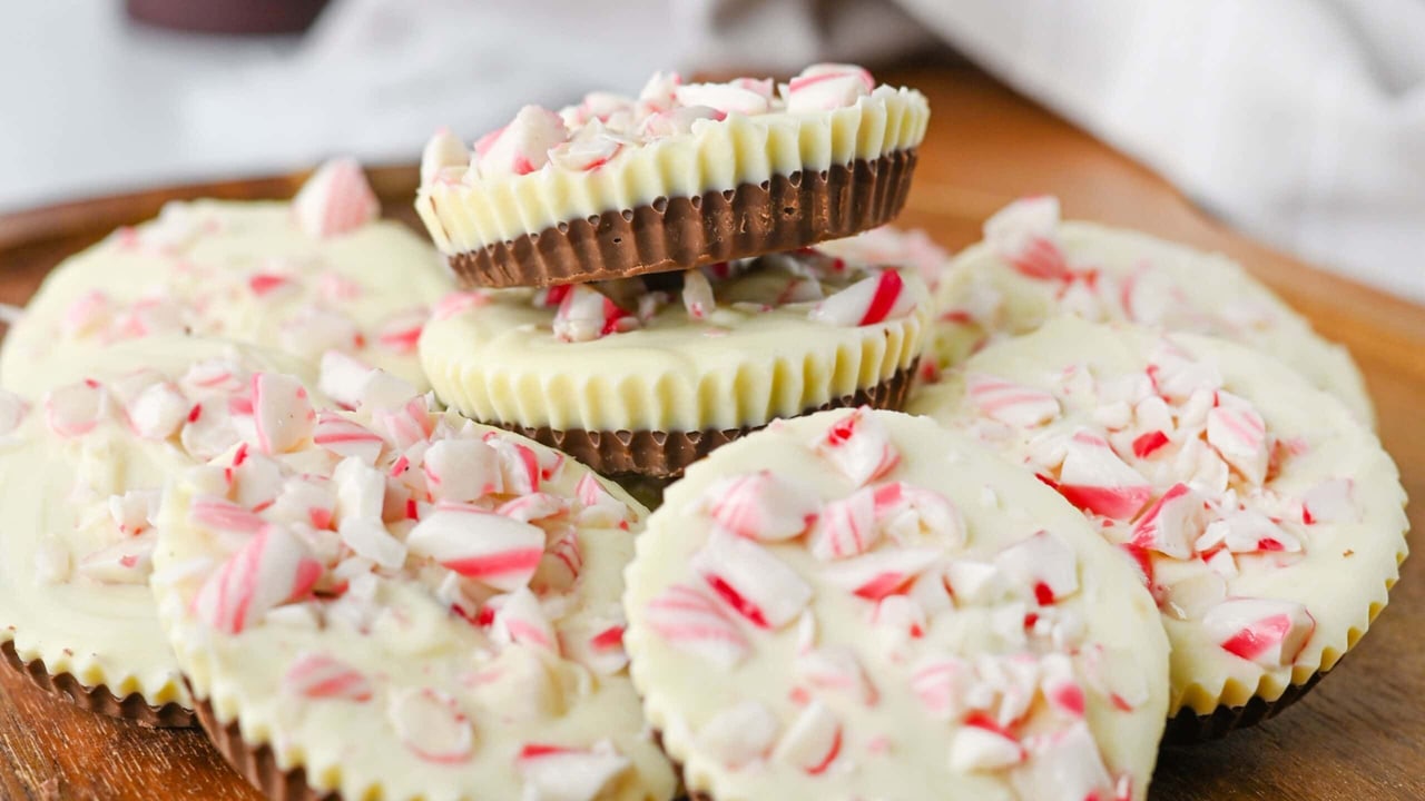 White Chocolate Peppermint Bark Cups